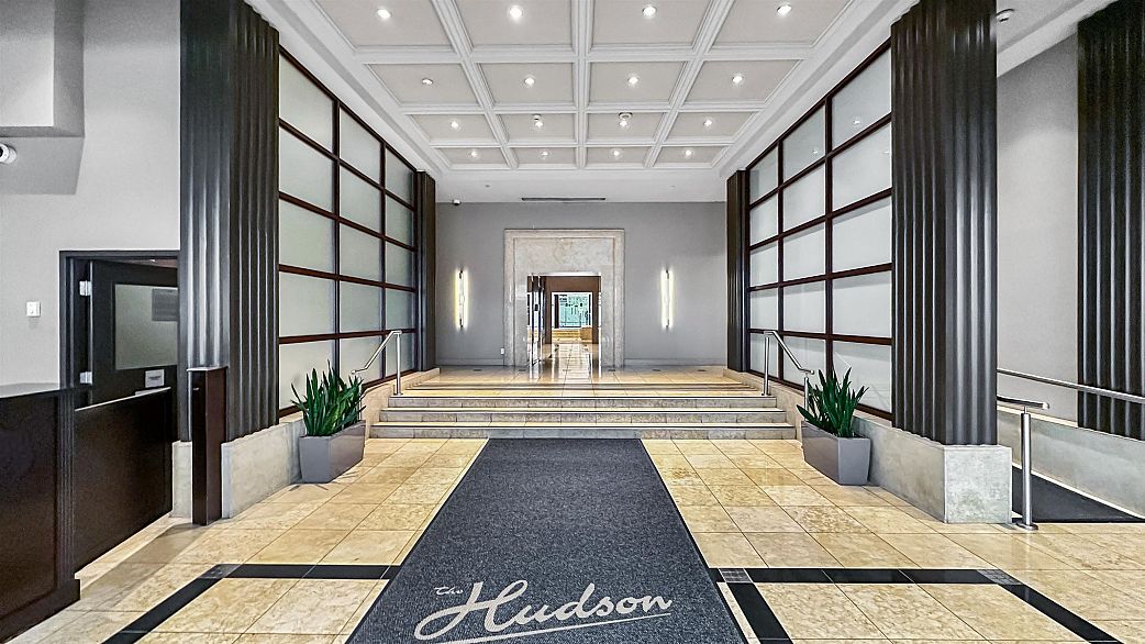 616 610 Granville Street