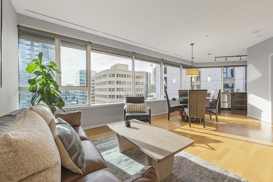 907 1177 Hornby Street