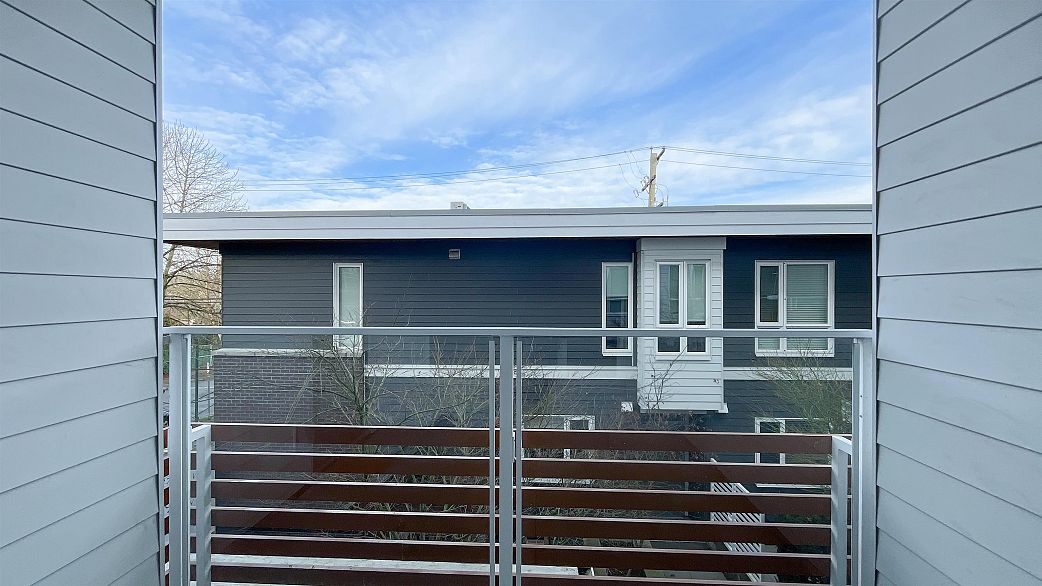 209 4080 Yukon Street