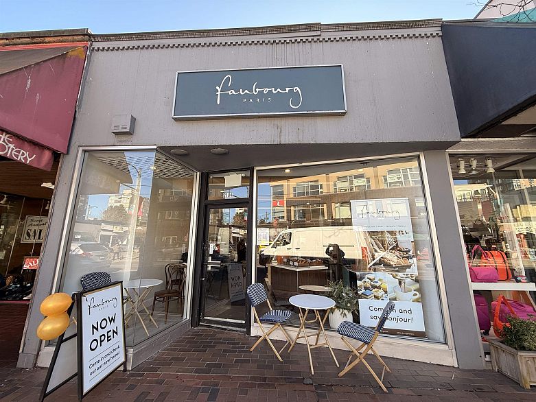 102 3028 W 41st Avenue