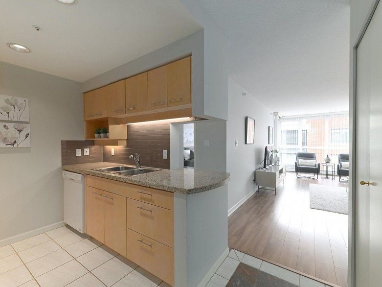 10A 199 Drake Street