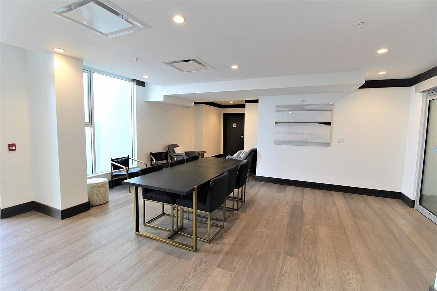 206 5733 Alberta Street