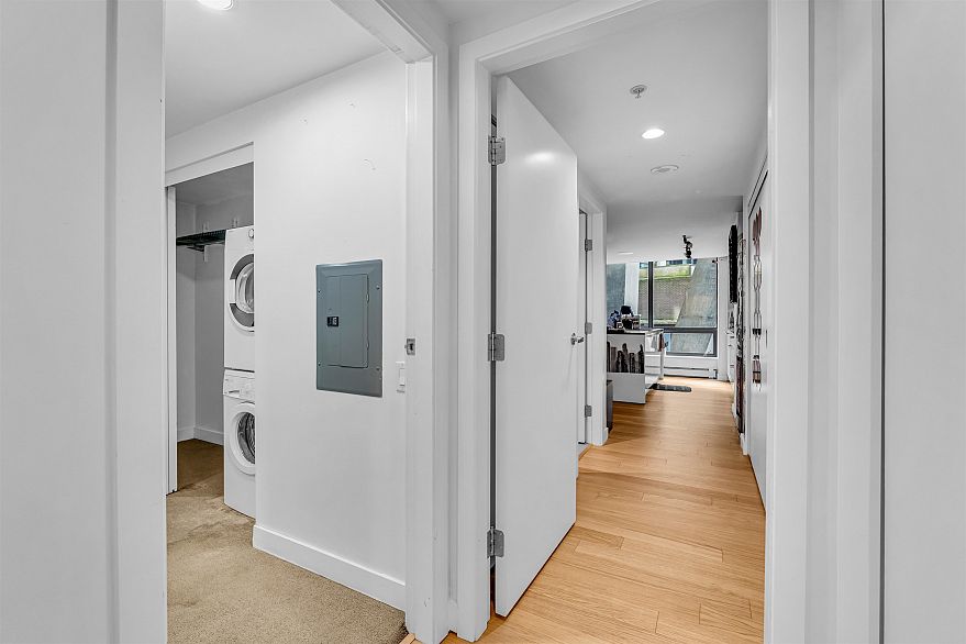 205 128 W Cordova Street