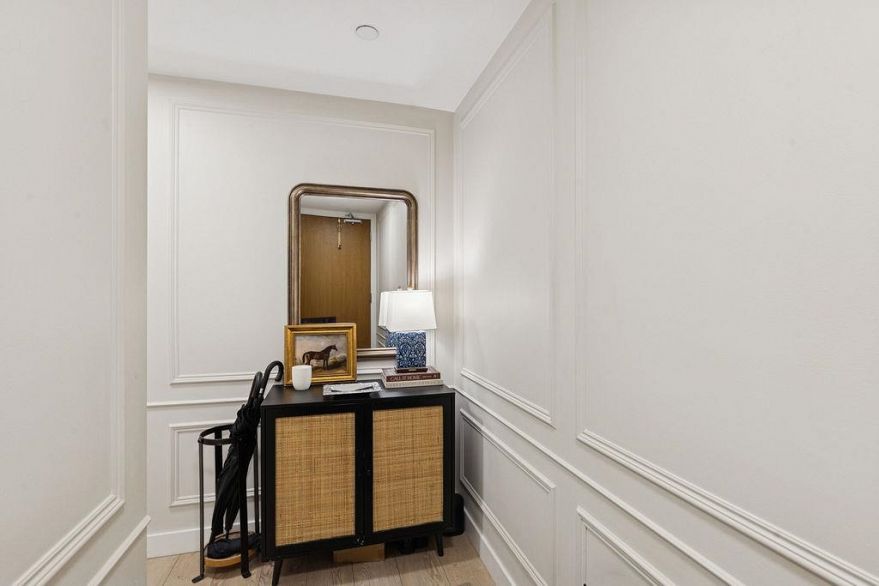 502 111 E 1st Avenue