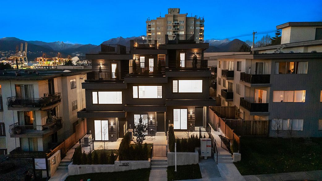 103 1837 E Georgia Street