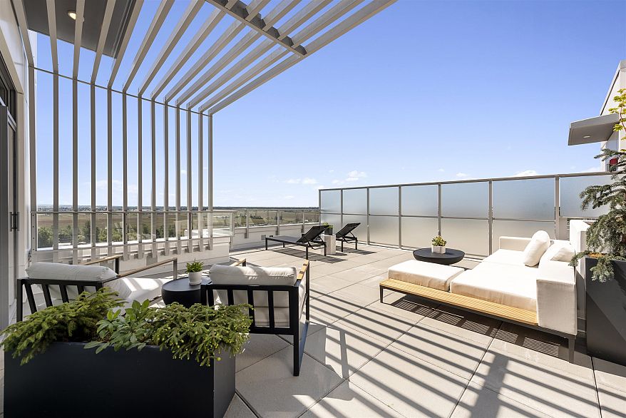 2206 3430 E Kent Avenue South