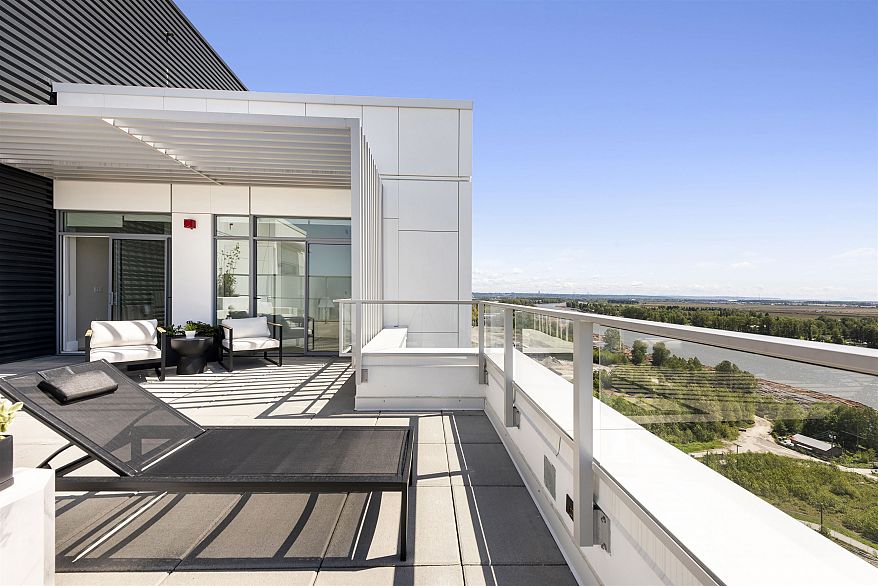 2206 3430 E Kent Avenue South