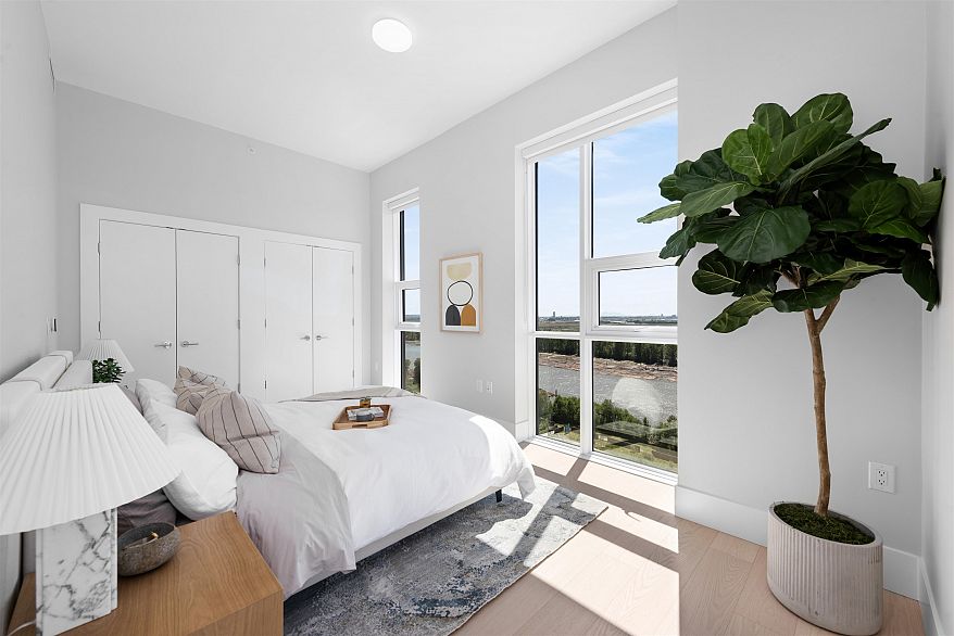 2206 3430 E Kent Avenue South