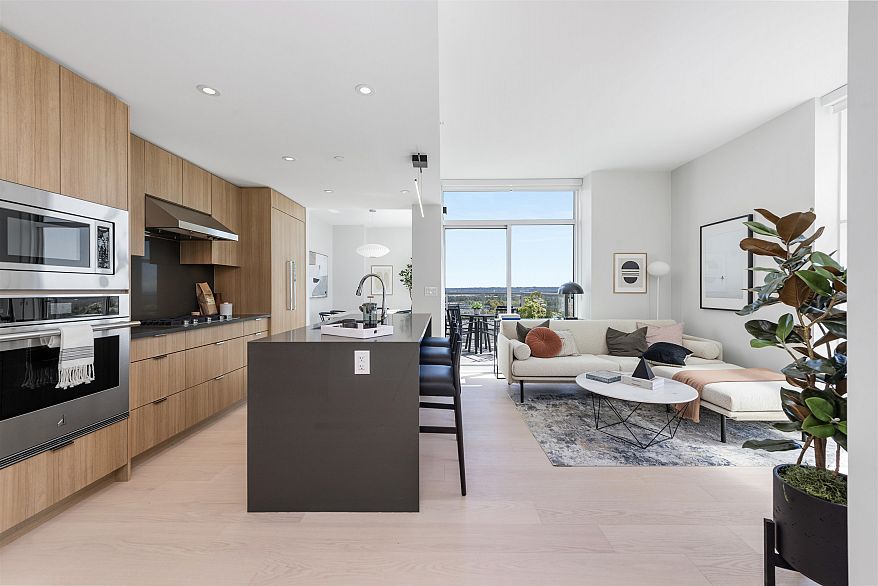 2206 3430 E Kent Avenue South