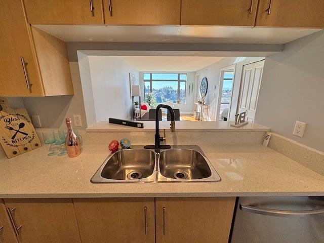 1401 3660 Vanness Avenue