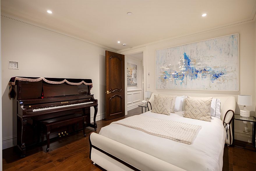 5662 Chancellor Boulevard