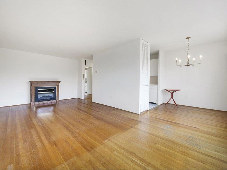 204 6026 Tisdall Street