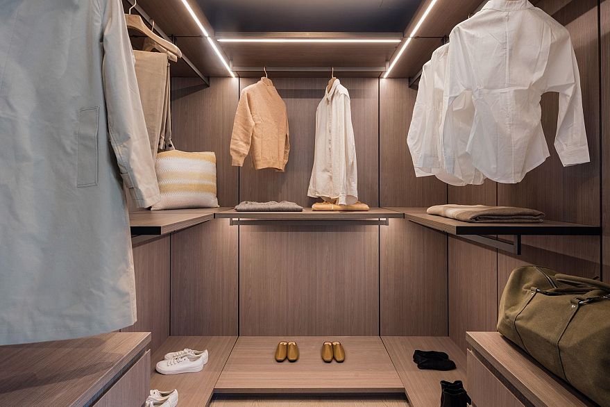 3102 1482 Robson Street