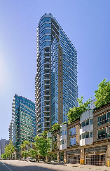 707 1166 Melville Street