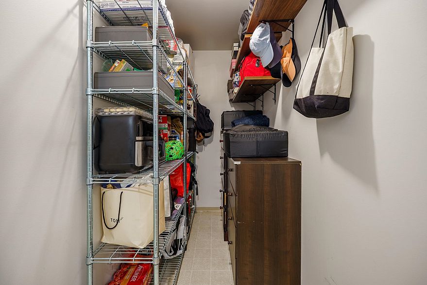 1706 1367 Alberni Street