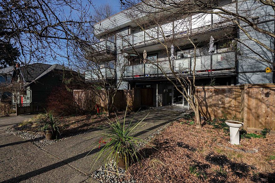 201 1429 William Street