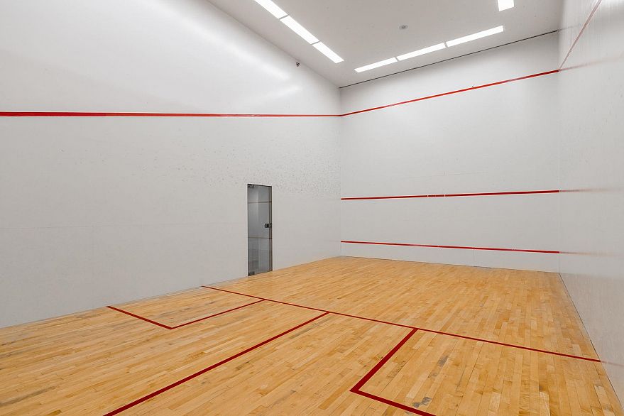 203 1008 Beach Avenue