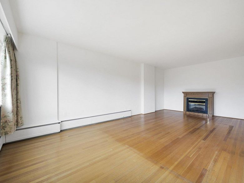 204 6026 Tisdall Street