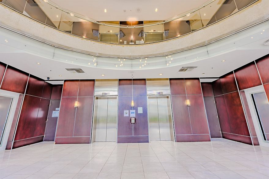 1204 555 Jervis Street