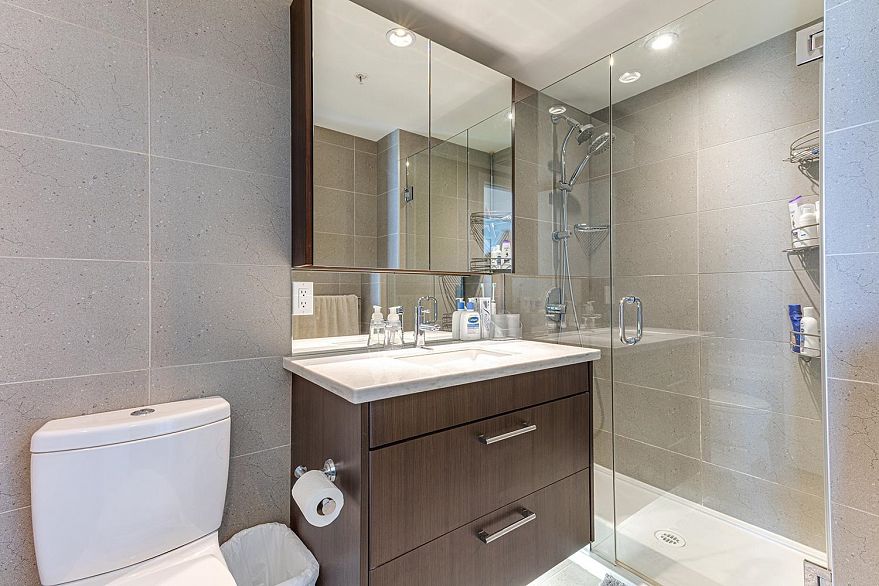 1404 138 W 1st Avenue