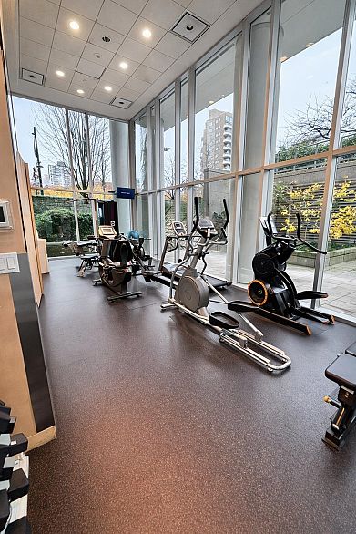 1204 1710 Bayshore Drive