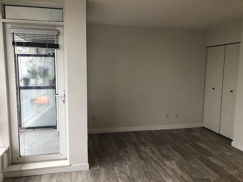 2201 939 Expo Boulevard