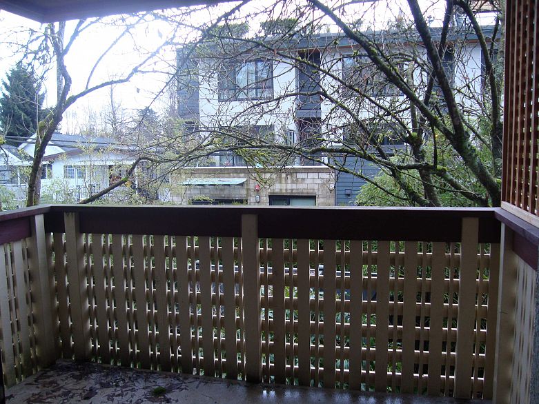 216 3150 Prince Edward Street