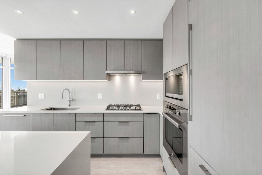 802 6138 Birney Avenue