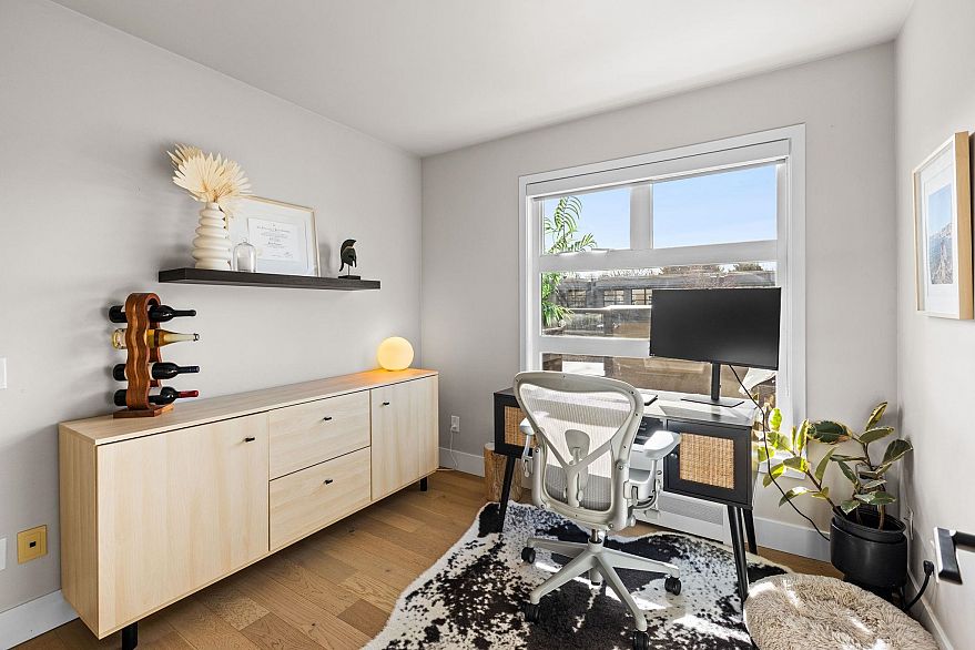 406 2181 W 12th Avenue