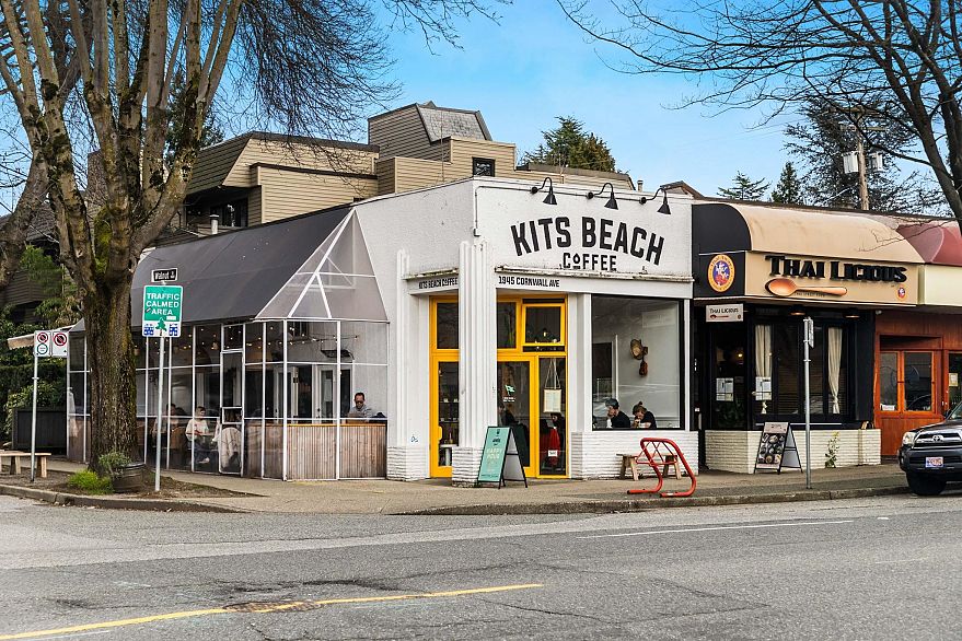 406 2181 W 12th Avenue