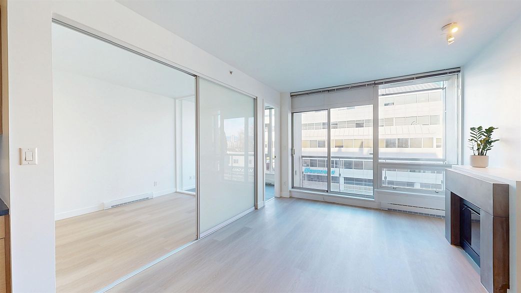 308 2528 Maple Street