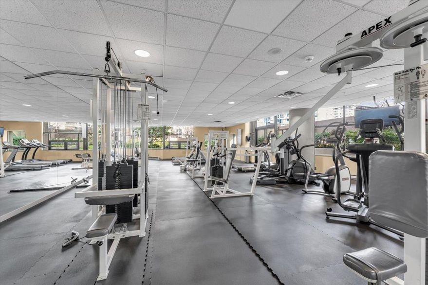 2011 1331 Alberni Street