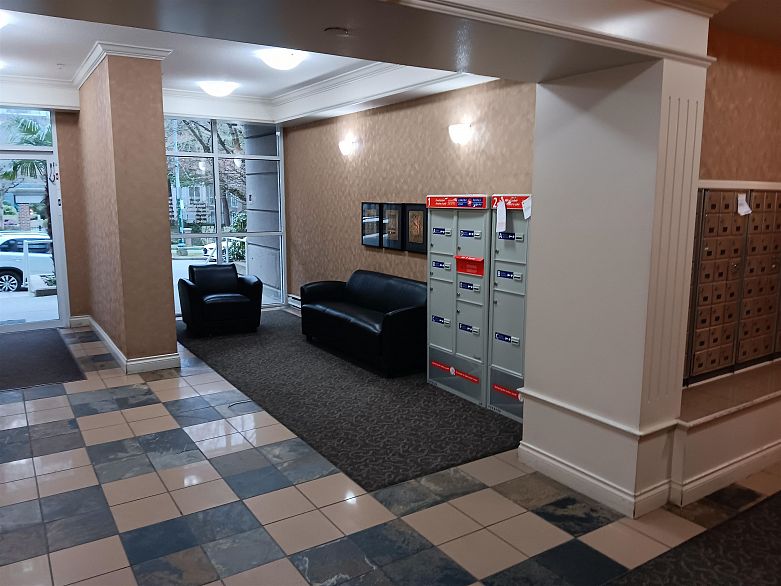 1203 5189 Gaston Street