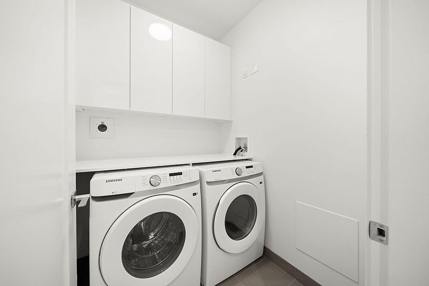 504 6168 East Boulevard