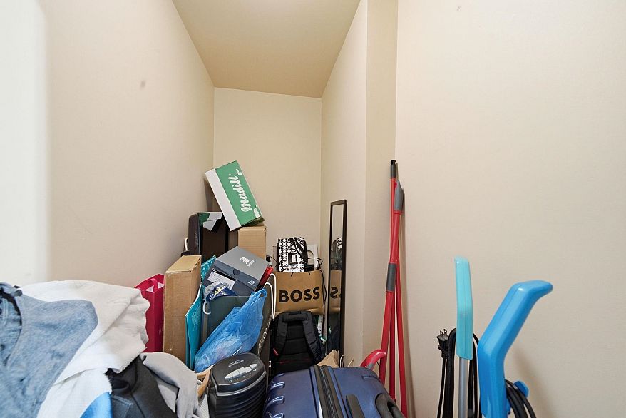 1903 1288 W Georgia Street