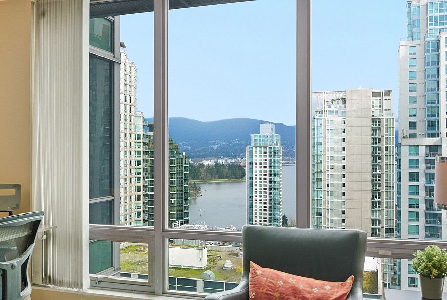 1903 1288 W Georgia Street