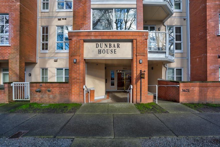 402 3621 W 26th Avenue