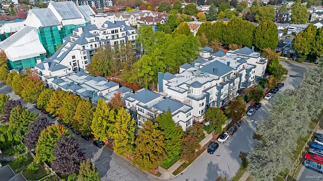 107 2533 Penticton Street