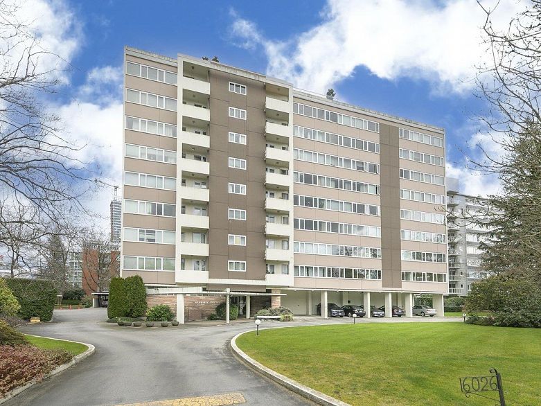 204 6026 Tisdall Street