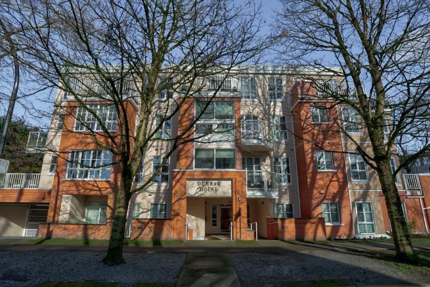 402 3621 W 26th Avenue