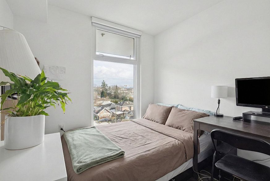 506 8121 Chester Street