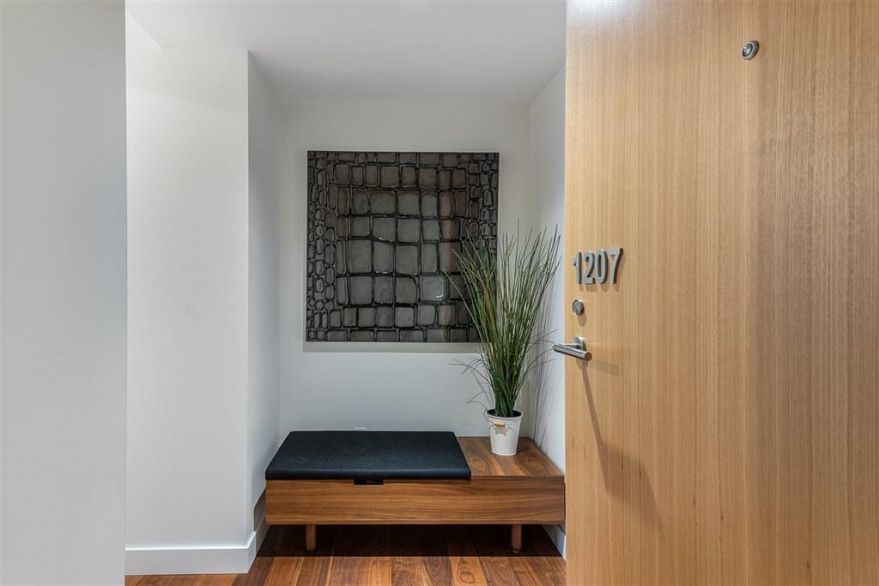 1207 188 Keefer Street