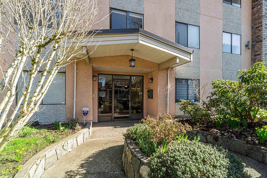 104 2910 Ontario Street