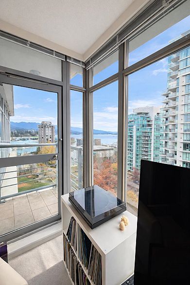 1204 1710 Bayshore Drive