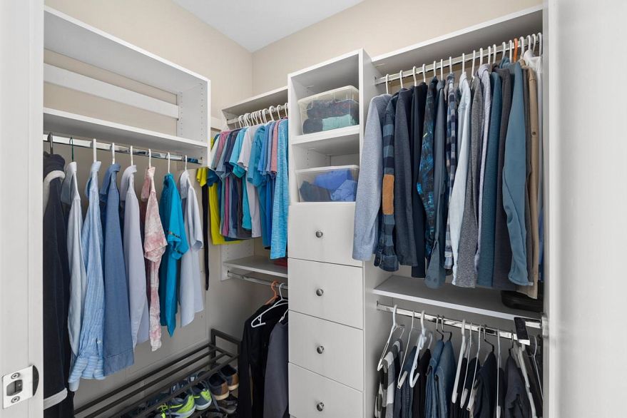 406 1616 Columbia Street