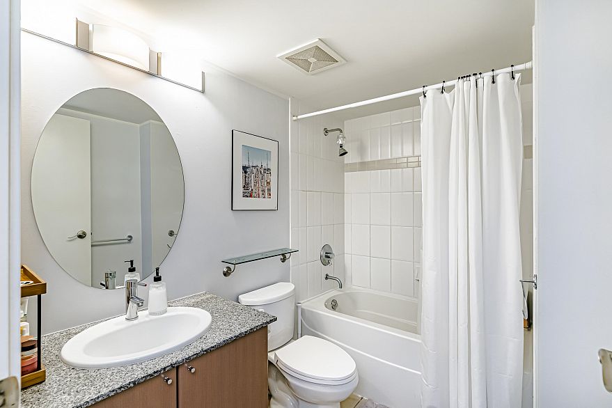 1201 550 Taylor Street