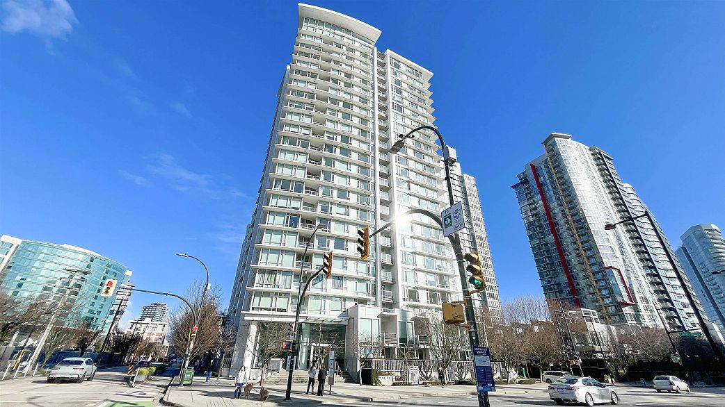 905 161 W Georgia Street