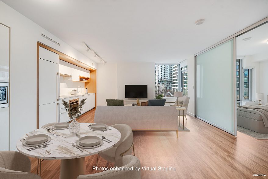 316 1661 Quebec Street