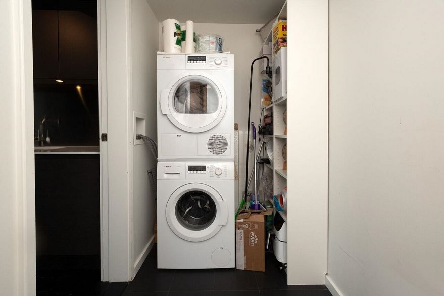 4205 1151 W Georgia Street