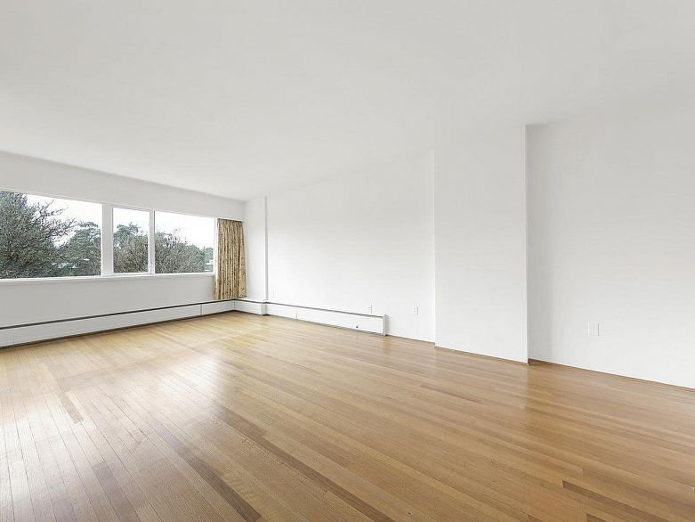 204 6026 Tisdall Street